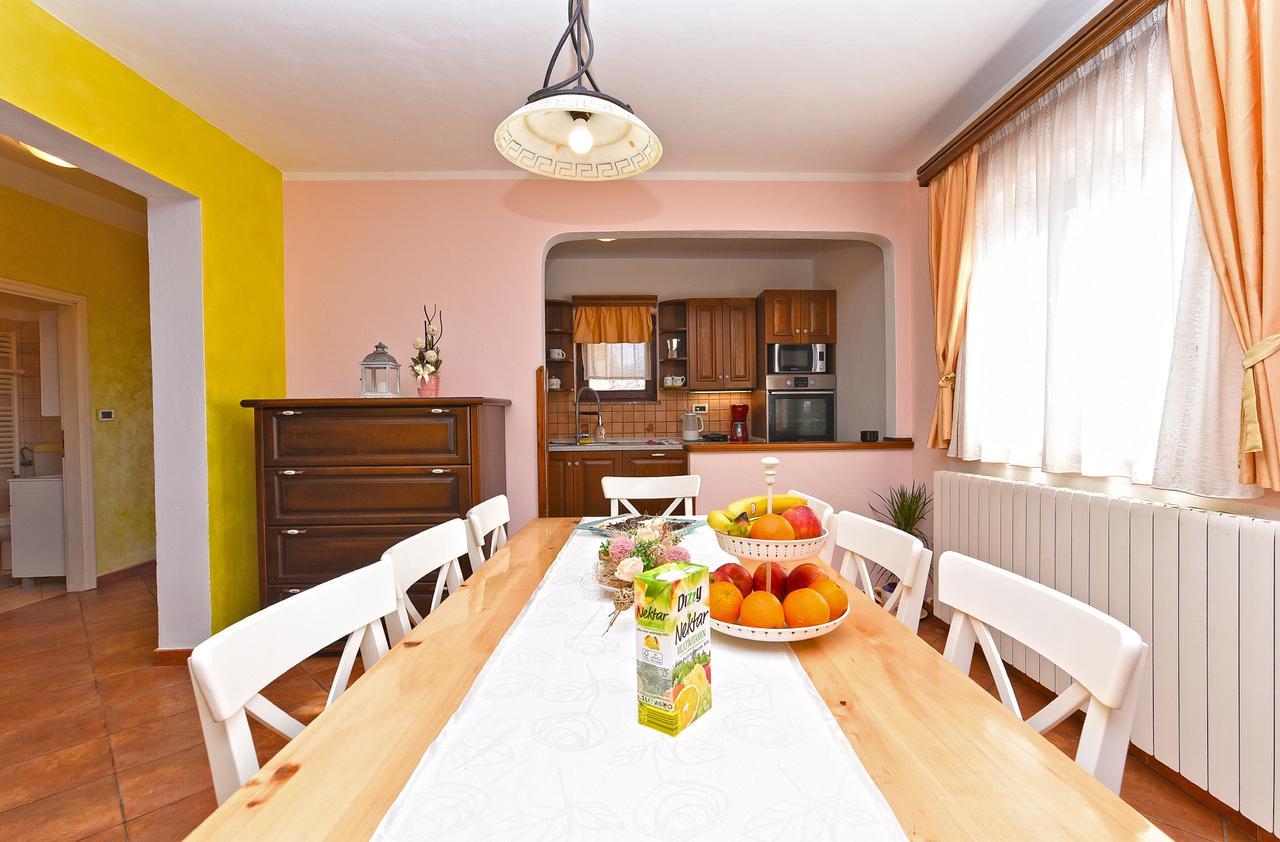 Apartment Modrusani 1561 Žminj 외부 사진